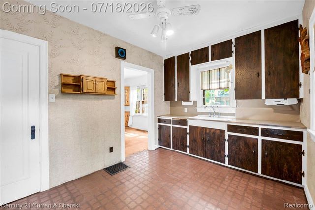 9428 Ball Street, Plymouth Charter Township, MI 48170