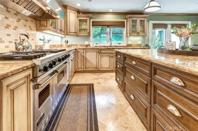 4751 Topeka Drive, Tarzana, CA 91356