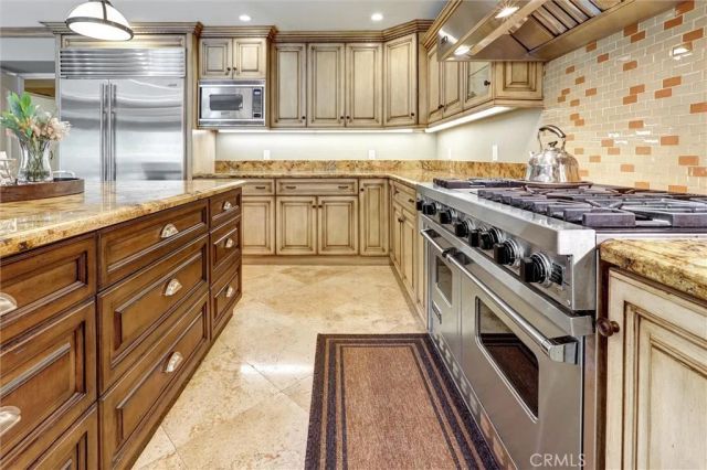 4751 Topeka Drive, Tarzana, CA 91356