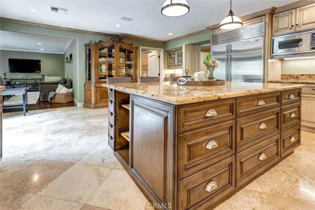 4751 Topeka Drive, Tarzana, CA 91356