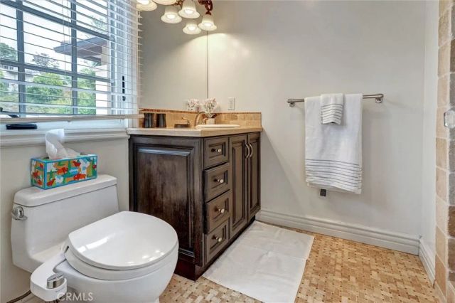 4751 Topeka Drive, Tarzana, CA 91356