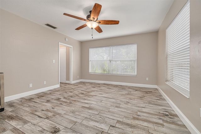 5655 1ST AVENUE N, St Petersburg, FL 33710