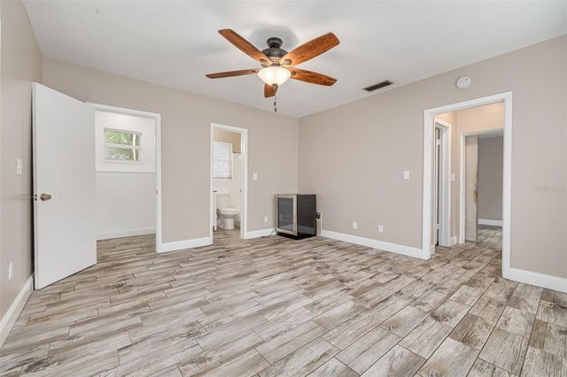 5655 1ST AVENUE N, St Petersburg, FL 33710