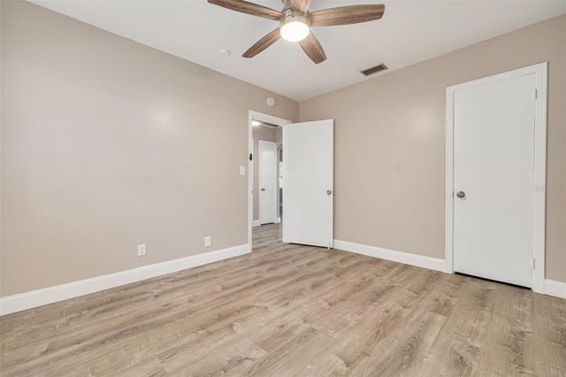 5655 1ST AVENUE N, St Petersburg, FL 33710