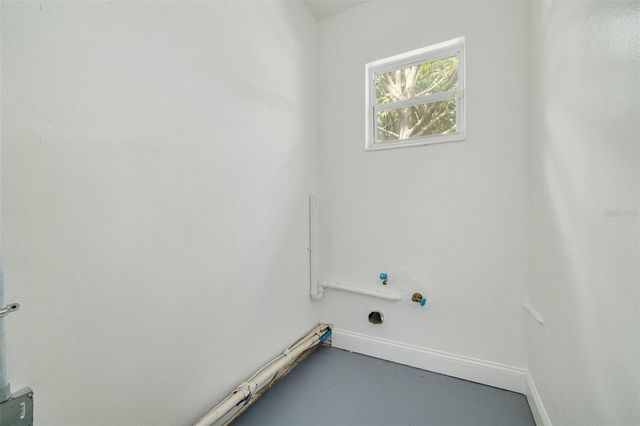 5655 1ST AVENUE N, St Petersburg, FL 33710