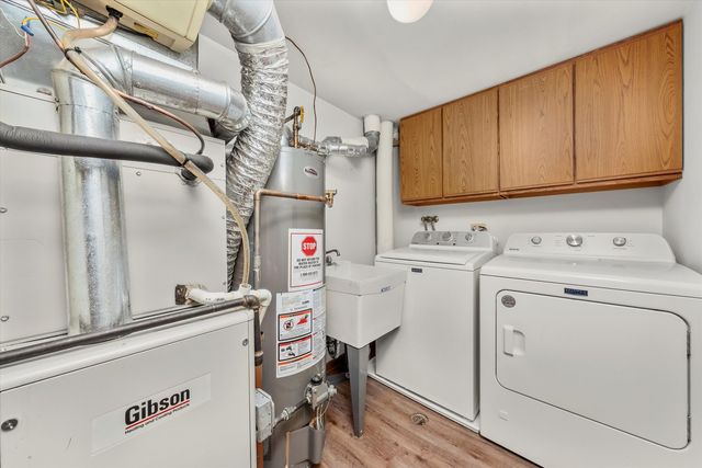 4530 W 93rd Street 1A, Oak Lawn, IL 60453