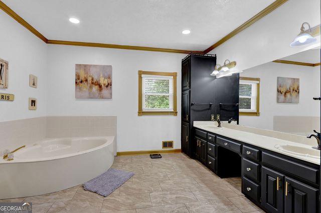 3765 Cannonwolde Drive, Snellville, GA 30039