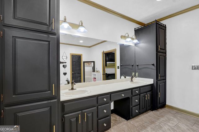 3765 Cannonwolde Drive, Snellville, GA 30039