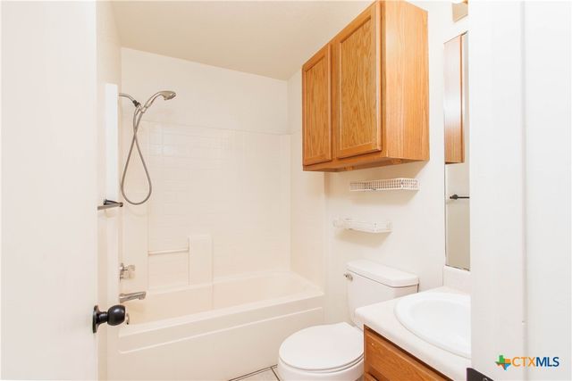 11 Basswood Court, Belton, TX 76513