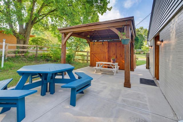 3575 Sorrento Drive, Amberley, OH 45236