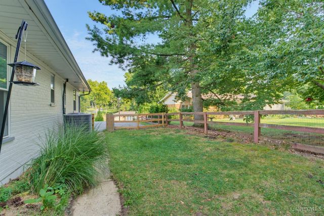 3575 Sorrento Drive, Amberley, OH 45236