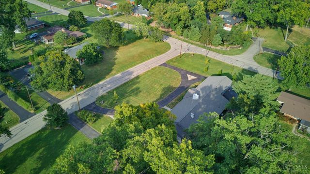 3575 Sorrento Drive, Amberley, OH 45236