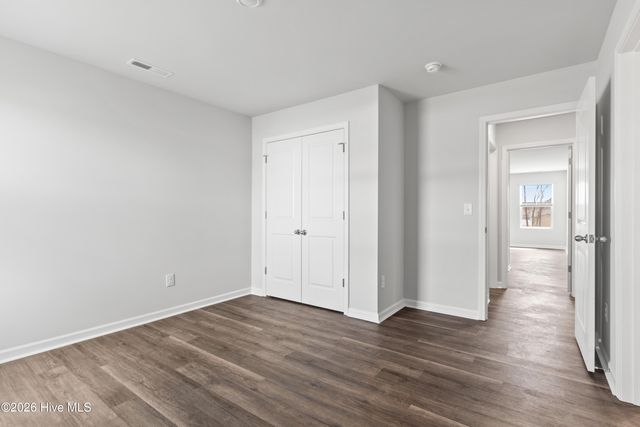 619 S Squires Run Lane, Richlands, NC 28574