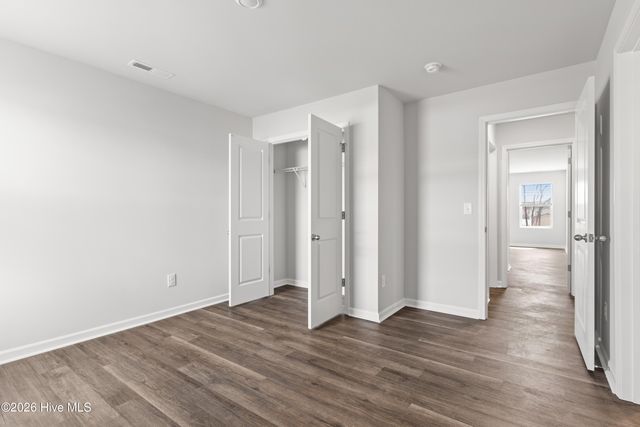 619 S Squires Run Lane, Richlands, NC 28574