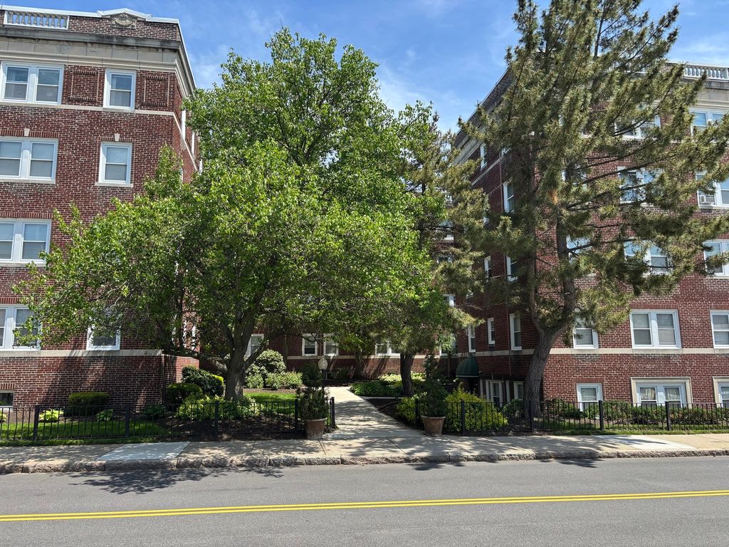 107 Summer Street 410, Malden, MA 02148