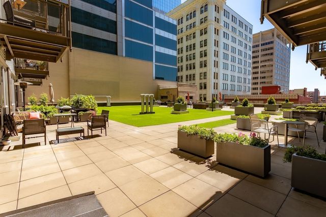 565 W Quincy Street 1417, Chicago, IL 60661