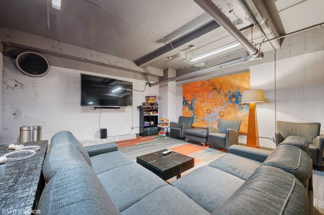 565 W Quincy Street 1417, Chicago, IL 60661
