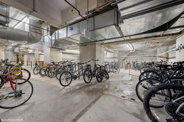 565 W Quincy Street 1417, Chicago, IL 60661