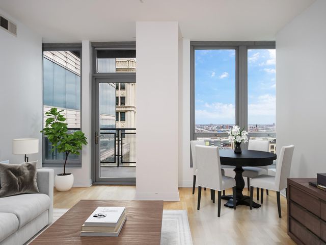 565 W Quincy Street 1417, Chicago, IL 60661