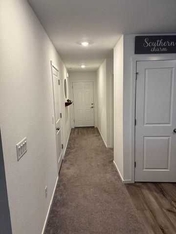 16650 Grey Pine Street, La Pine, OR 97739