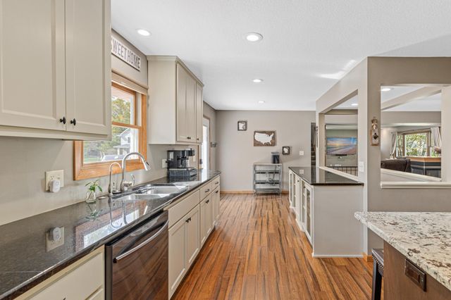 1345 Elsinore Circle, Long Lake, MN 55356