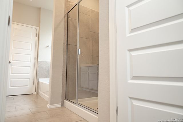 7414 Daniel Krug, San Antonio, TX 78253