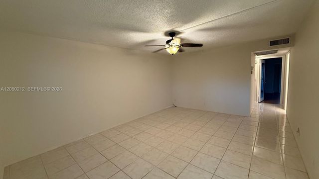573 E Durham U 573, Deerfield Beach, FL 33442