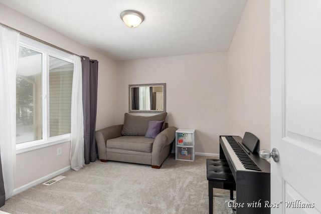 8531 Twin Lakes Drive, Jenison, MI 49428