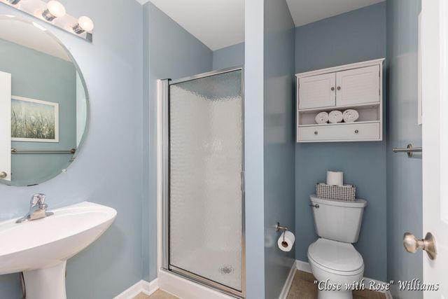 8531 Twin Lakes Drive, Jenison, MI 49428