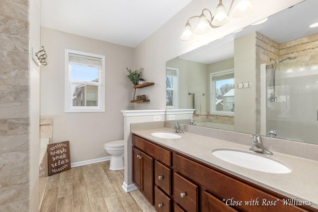 8531 Twin Lakes Drive, Jenison, MI 49428