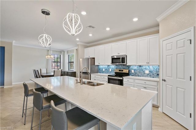 11884 Arboretum Run DR 201, Fort Myers, FL 33913