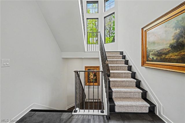 90 Lancaster Court, Moreland Hills, OH 44022
