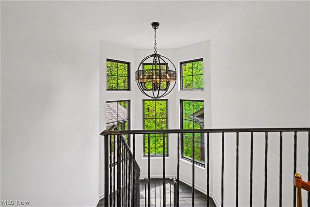 90 Lancaster Court, Moreland Hills, OH 44022
