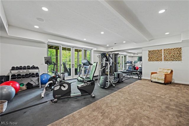 90 Lancaster Court, Moreland Hills, OH 44022