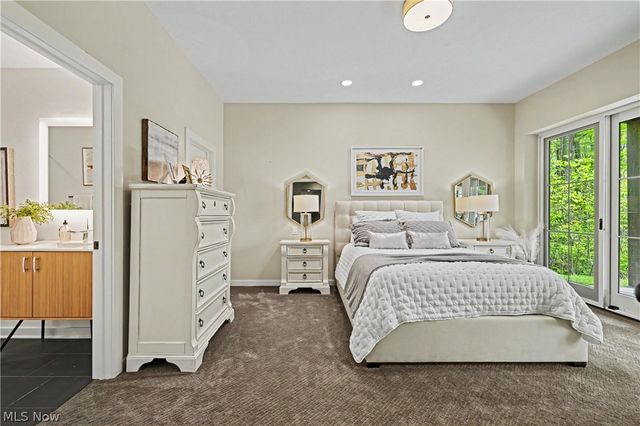 90 Lancaster Court, Moreland Hills, OH 44022