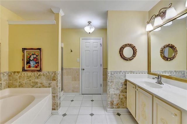 2726 Beynon Lane, Suwanee, GA 30024