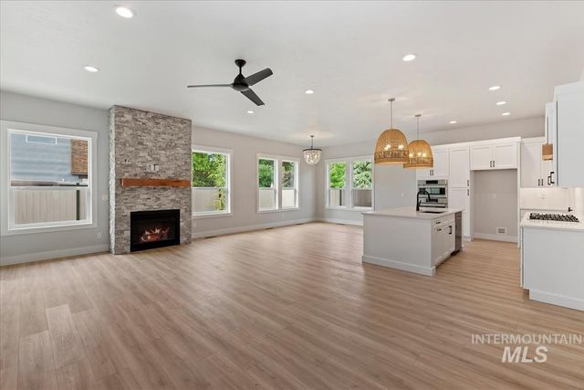 4629 N Collister Dr, Boise, ID 83703