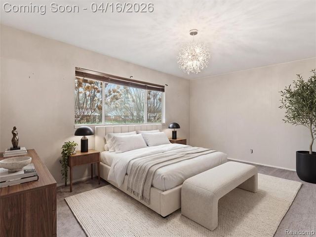 2674 Littletell Avenue, West Bloomfield, MI 48324