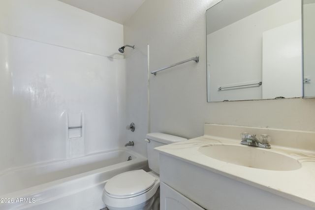 2643 W WOLF Street, Phoenix, AZ 85017