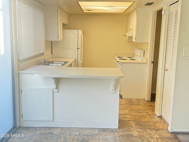 2643 W WOLF Street, Phoenix, AZ 85017