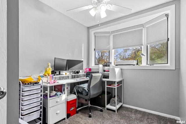 6300 N Allen Rd Unit 10, Peoria, IL 61614