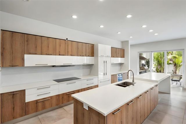 1732 SHORELAND DRIVE, Sarasota, FL 34239
