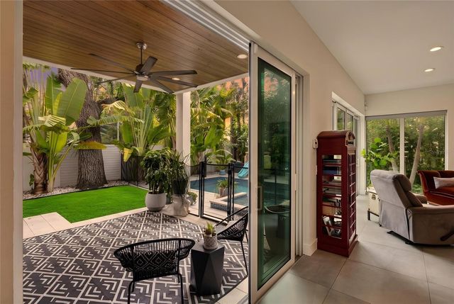 1732 SHORELAND DRIVE, Sarasota, FL 34239
