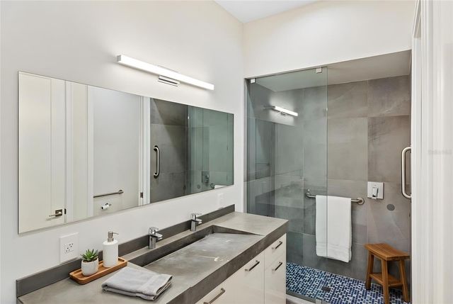 1732 SHORELAND DRIVE, Sarasota, FL 34239