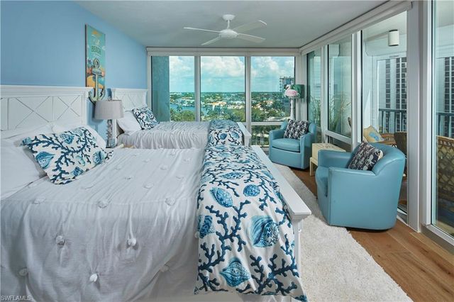 4651 Gulf Shore BLVD N # 901, Naples, FL 34103