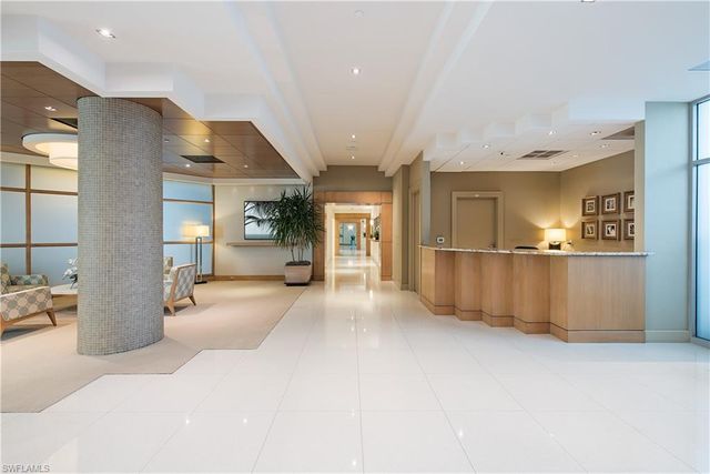 4651 Gulf Shore BLVD N # 901, Naples, FL 34103