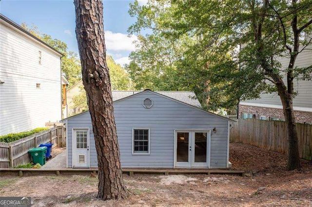 2640 Apple Valley Road NE, Brookhaven, GA 30319