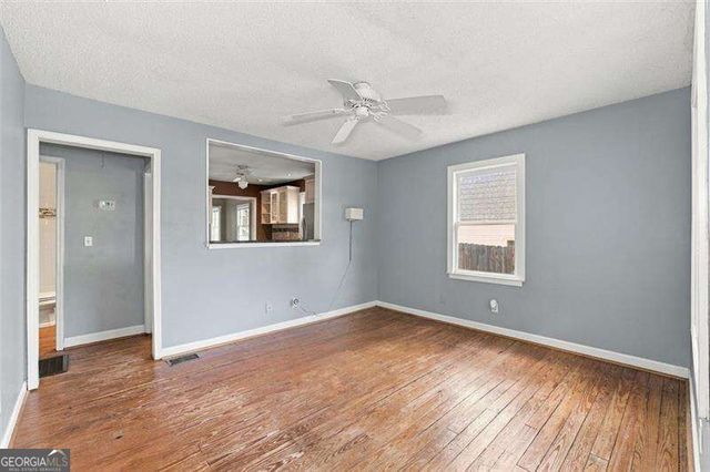 2640 Apple Valley Road NE, Brookhaven, GA 30319