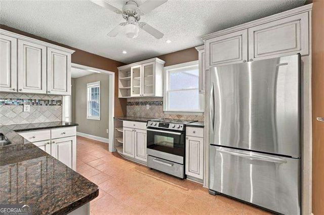 2640 Apple Valley Road NE, Brookhaven, GA 30319