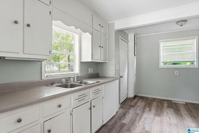 900 MEADOWBROOK DRIVE, Birmingham, AL 35215